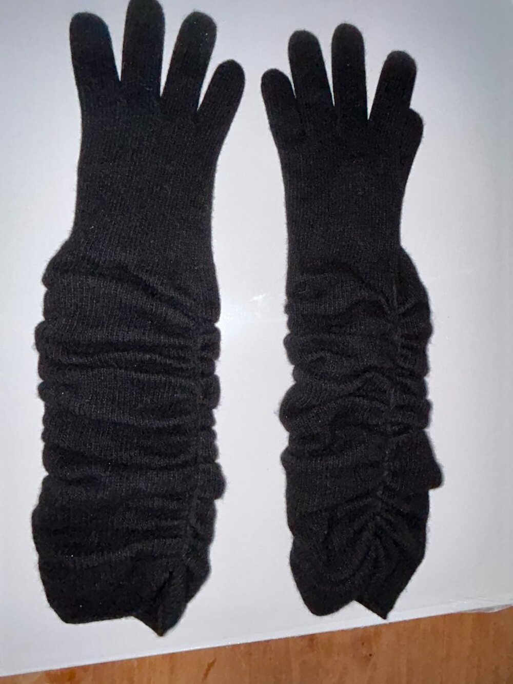 Cashmere Long Ruched Opera -length Gloves, San Francisco Co